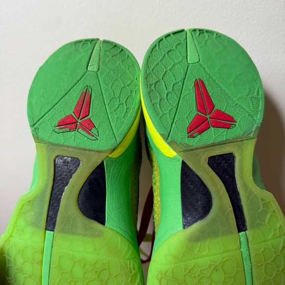 Nike Kobe 6 Protro Grinch CW2190-300 Men Sneakers Size 10 US